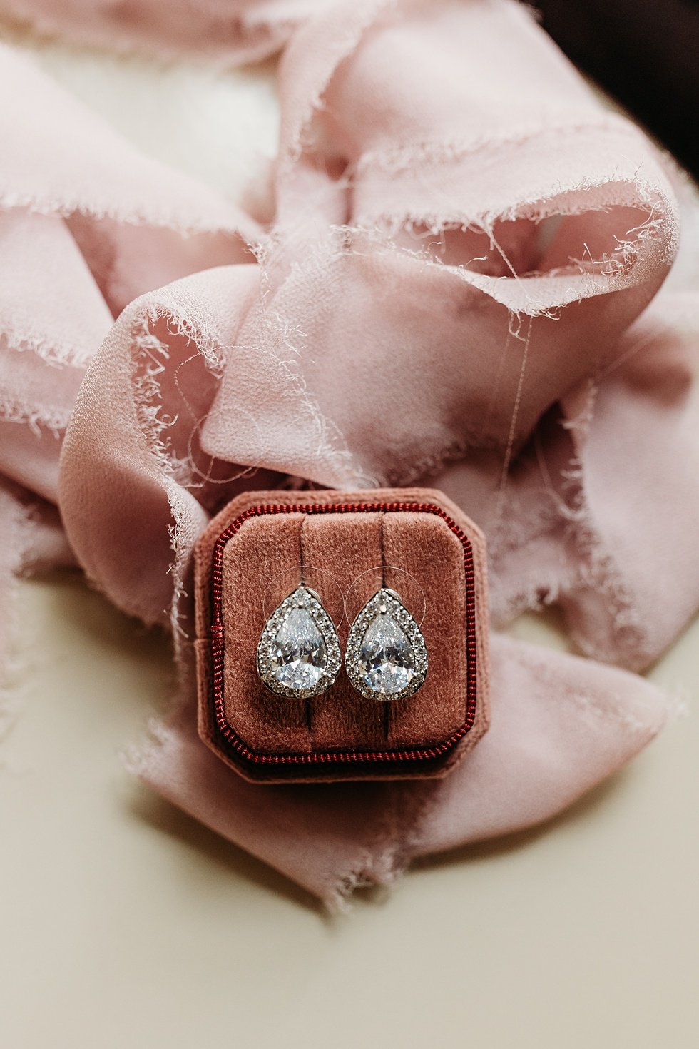  Bride's wedding details and acessories. Rooftop wedding and reception at 21C Hotel Louisville 