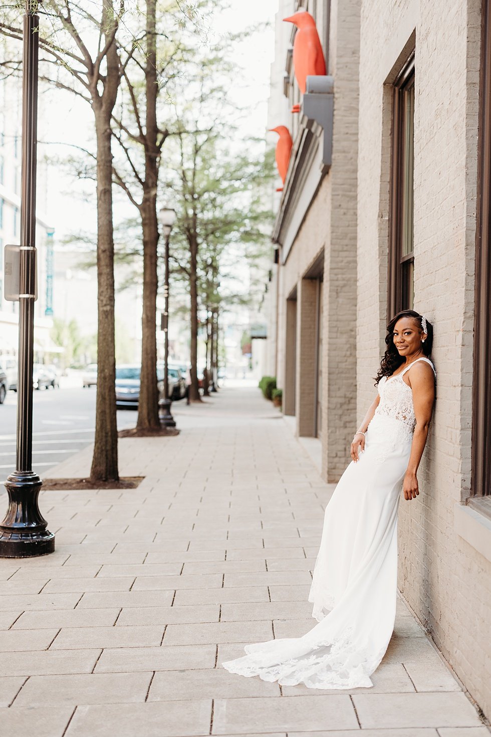  Bridal portraits in downtown louisville, Kentucky. Rooftop wedding and reception at 21C Hotel Louisville 