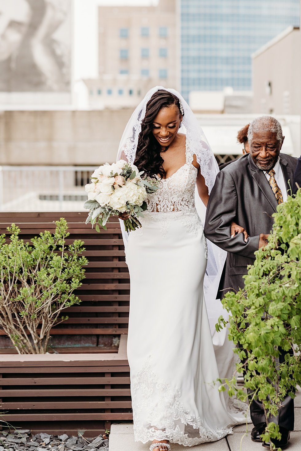  Rooftop wedding ceremony at 21c hotel Louisville.  