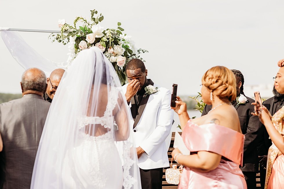  Rooftop wedding ceremony at 21c hotel Louisville.  