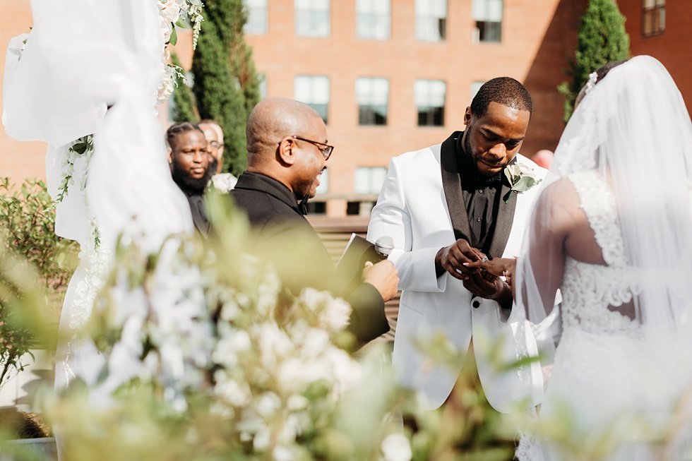  Rooftop wedding ceremony at 21c hotel Louisville.  