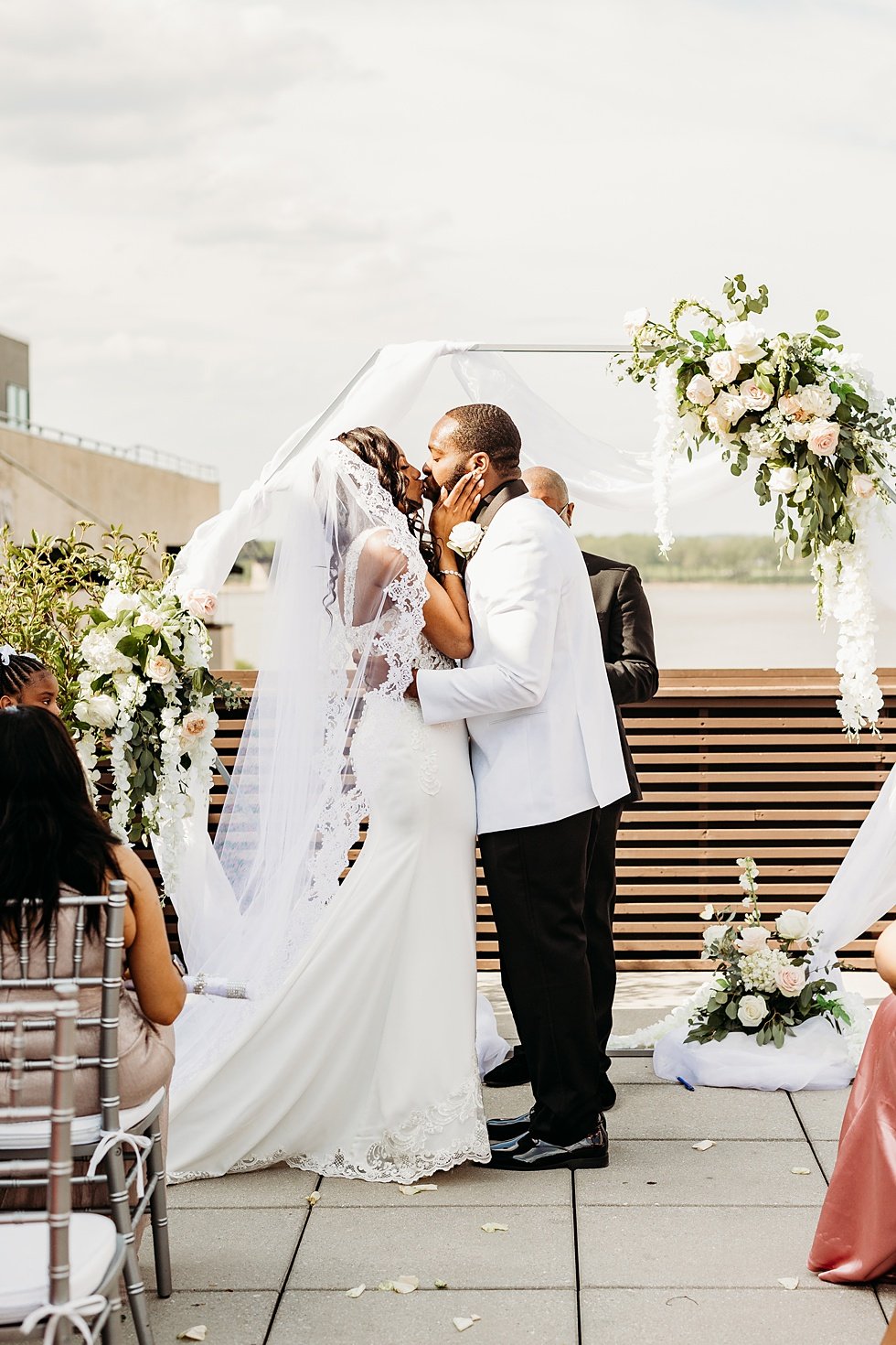  Rooftop wedding ceremony at 21c hotel Louisville.  