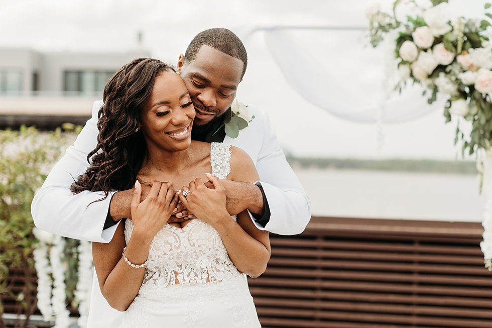  Rooftop bride and groom portraits at 21c hotel louisville, kentucky.  