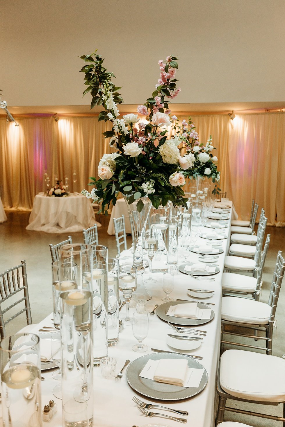  Wedding reception at 21c Hotel Louisville. Rooftop wedding and reception at 21C Hotel Louisville 