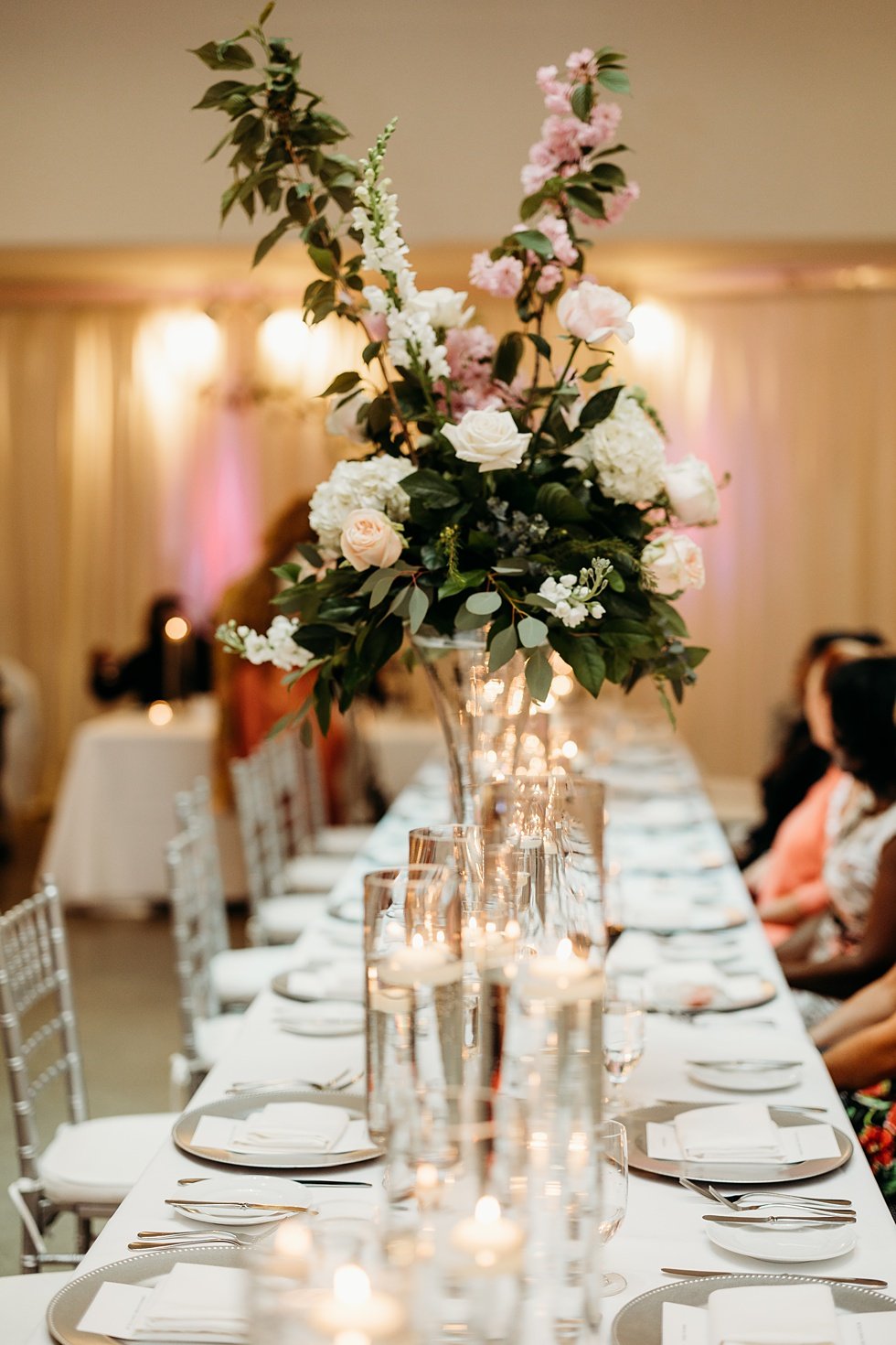  Wedding reception at 21c Hotel Louisville. Rooftop wedding and reception at 21C Hotel Louisville 